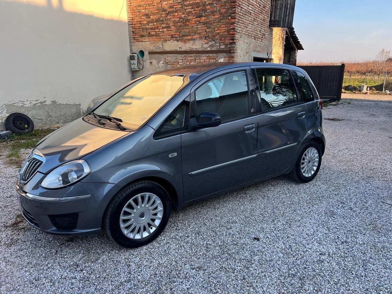 Lancia MUSA 1.4 8V Ecochic (GPL) Diva