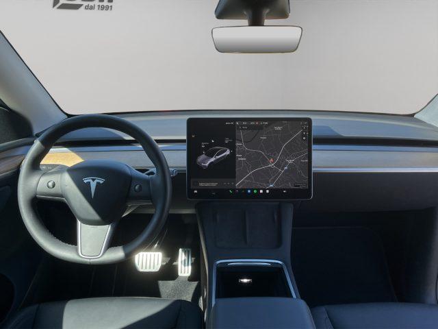 TESLA Model Y Performance Dual Motor 4WD