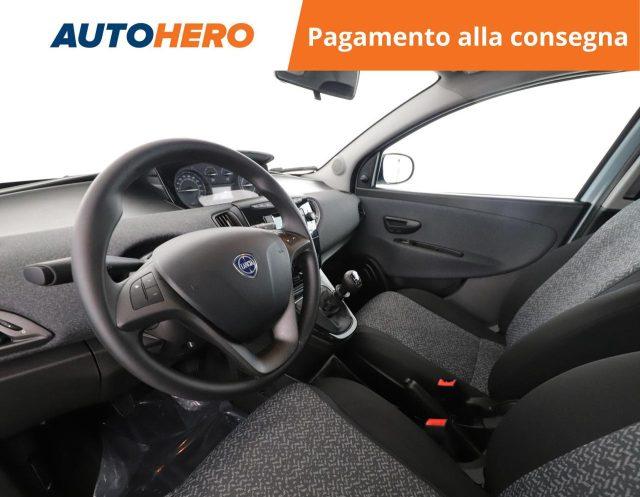 LANCIA Ypsilon 1.0 FireFly 5 porte S&S Hybrid Silver