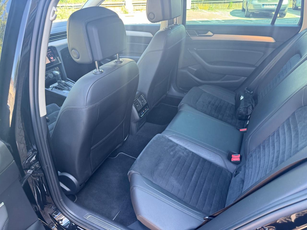 Volkswagen Passat Variant 2.0 TDI DSG Executive BlueMotion Tech.