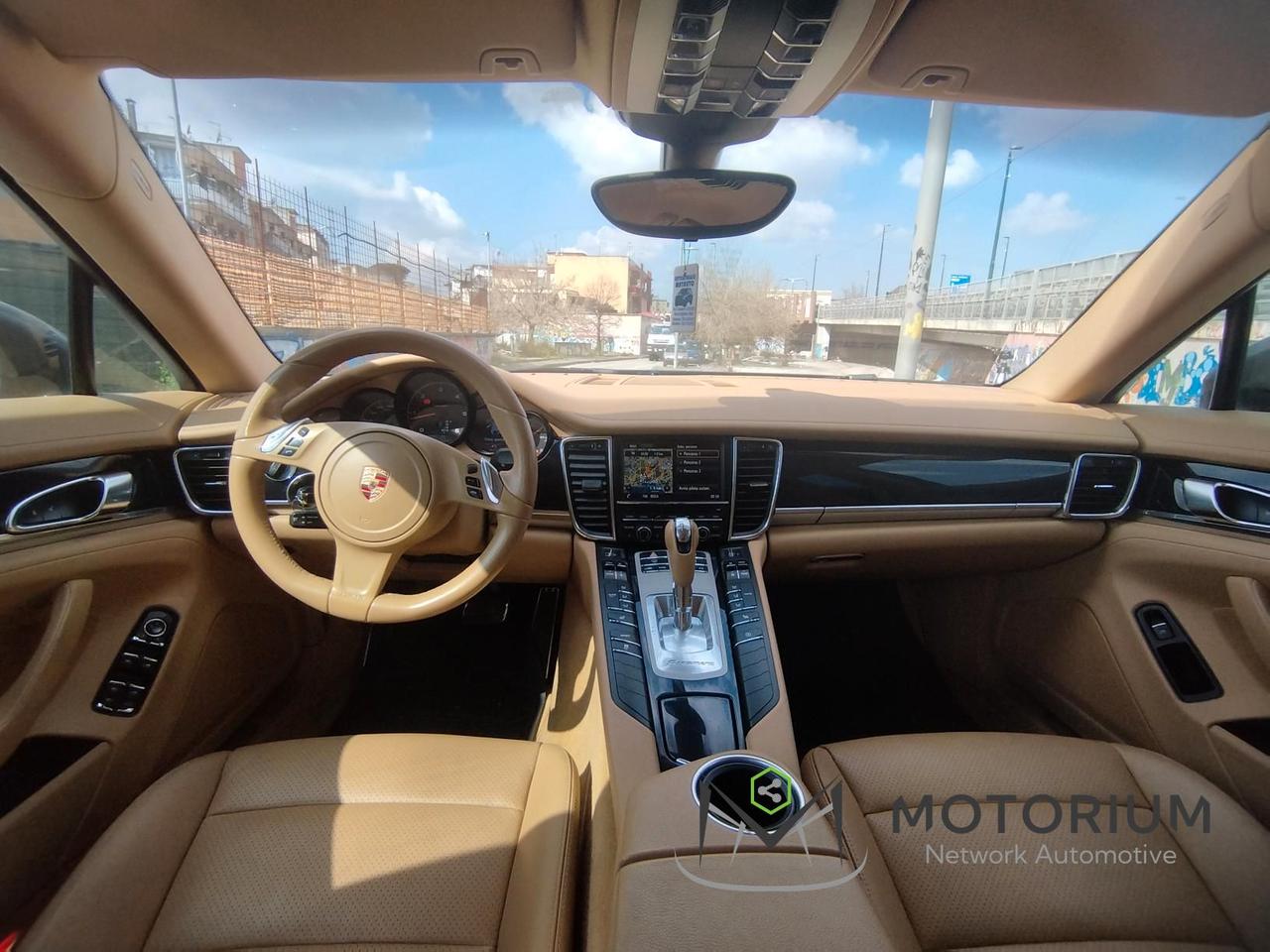 Porsche Panamera 3.0 250cv