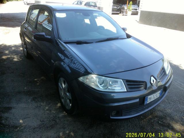 RENAULT Megane Mégane 1.6 16V 5p. Dynamique