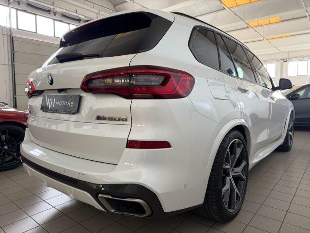 BMW X5 M50 d //TETTO//21//FARI LASER//