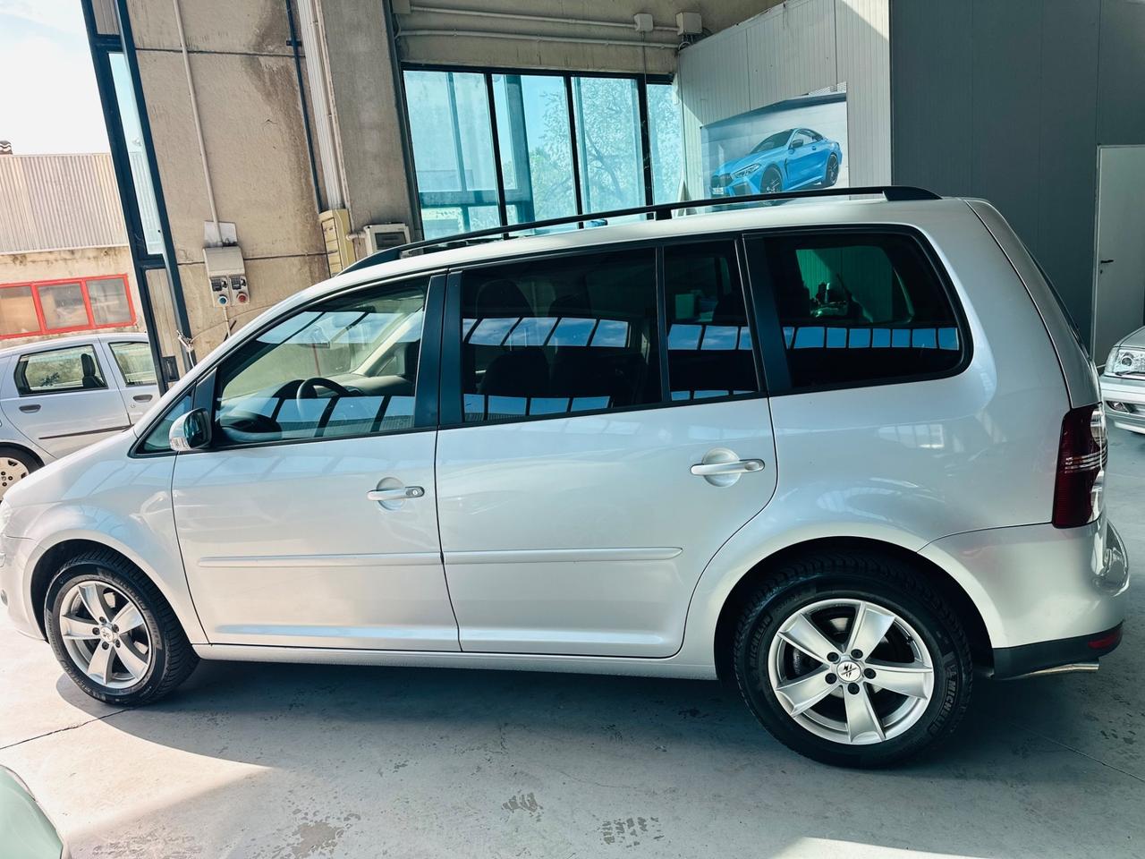 Volkswagen Touran 2.0 Highline Ecofuel