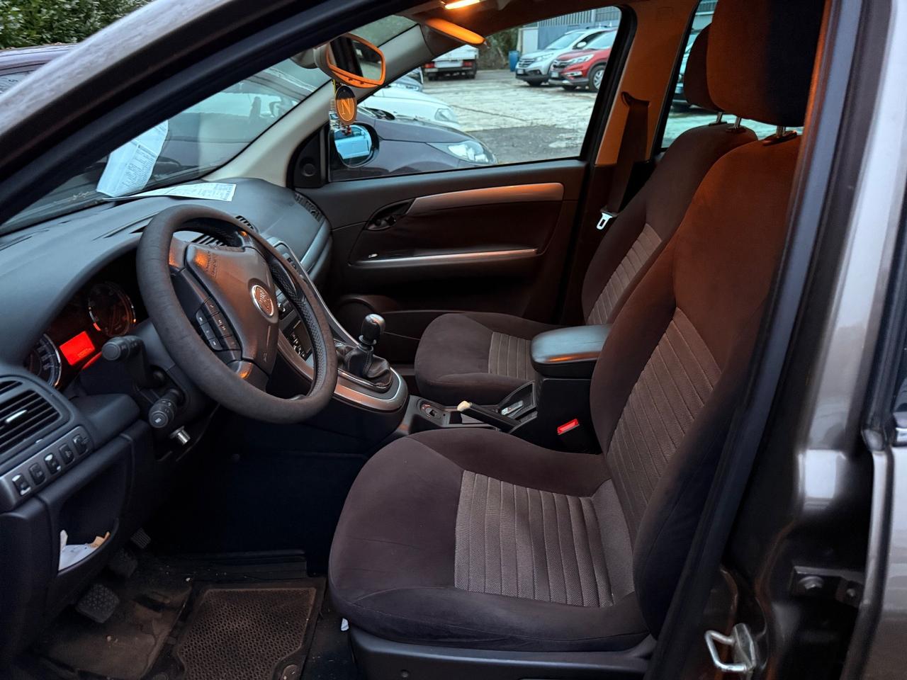 Fiat Croma 1.9 Multijet Emotion