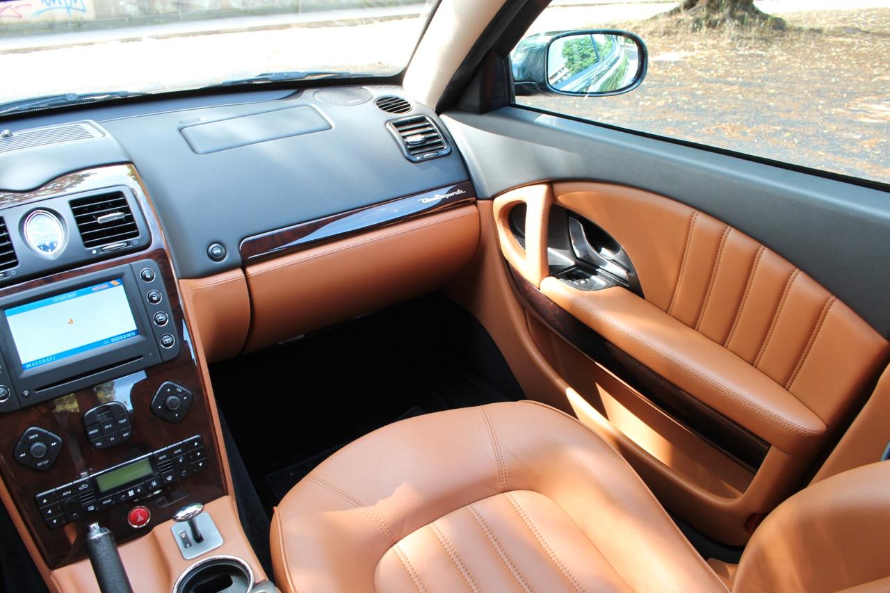 Maserati Quattroporte 4.2 V8