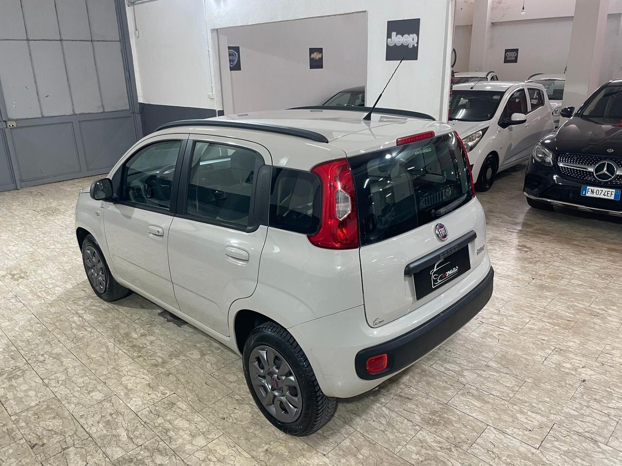 Fiat Panda 0.9 TwinAir Turbo Natural Power Lounge