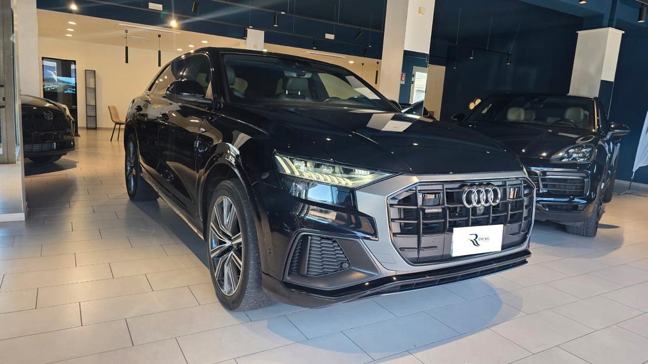 Audi Q8 50 TDI 286 CV quattro tiptronic Sport