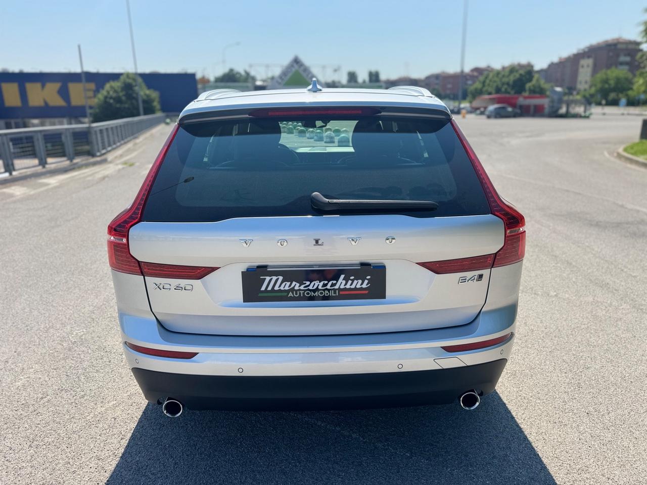 VOLVO XC 60 B4 AWD UNI PROP IVA ESPOSTA