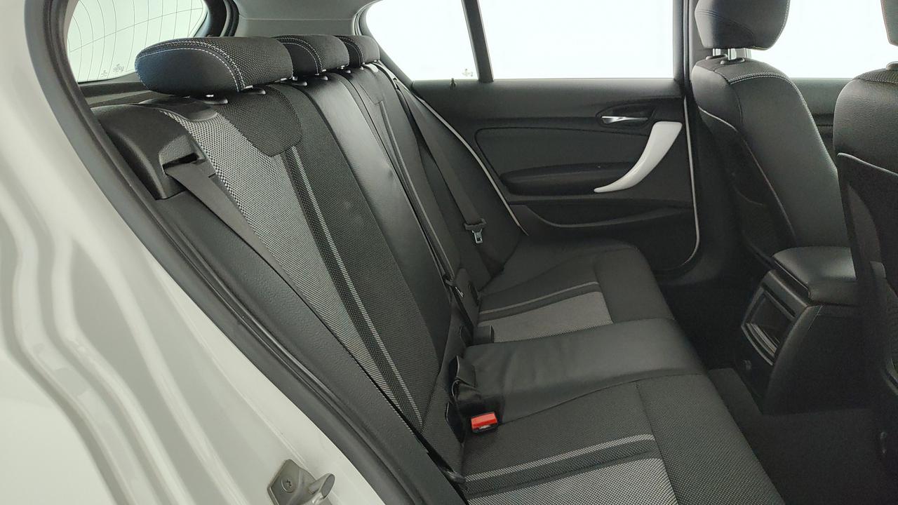 BMW Serie 1 F/20-21 2015 - 116d Urban 5p auto