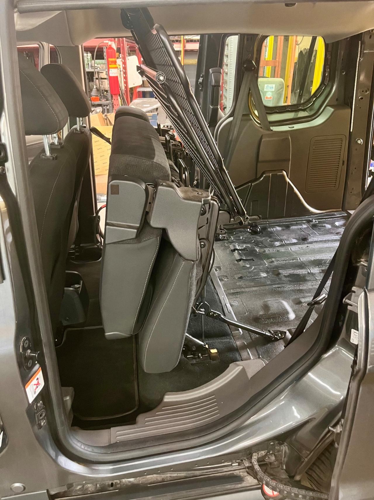 Ford Transit Connect turned 220 1.5 TDCi PC Combi Trend N1