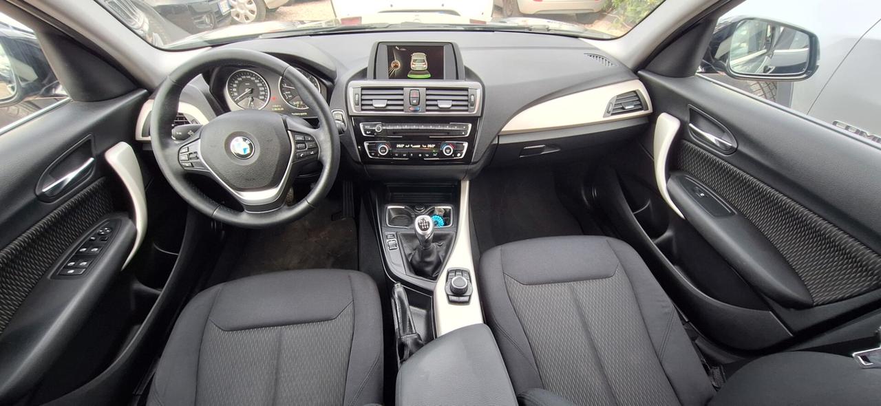 Bmw 116i 5p. Advantage