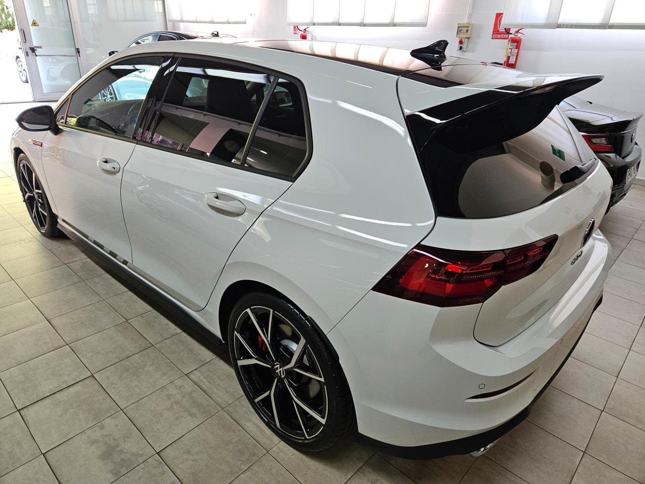 Volkswagen Golf GTI 2.0 TSI CLUBSPORT 300 CV - TETTO - IQ LIGHT - 19