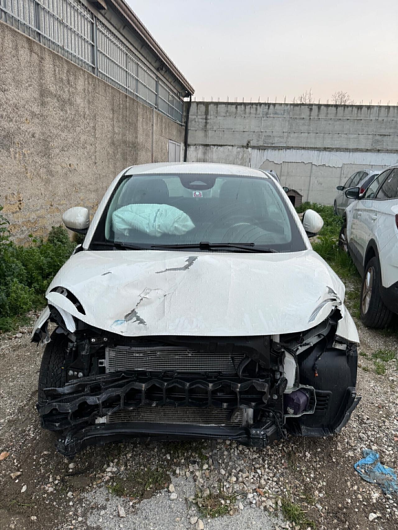Fiat 500 500e Berlina 42 kWh La Prima
