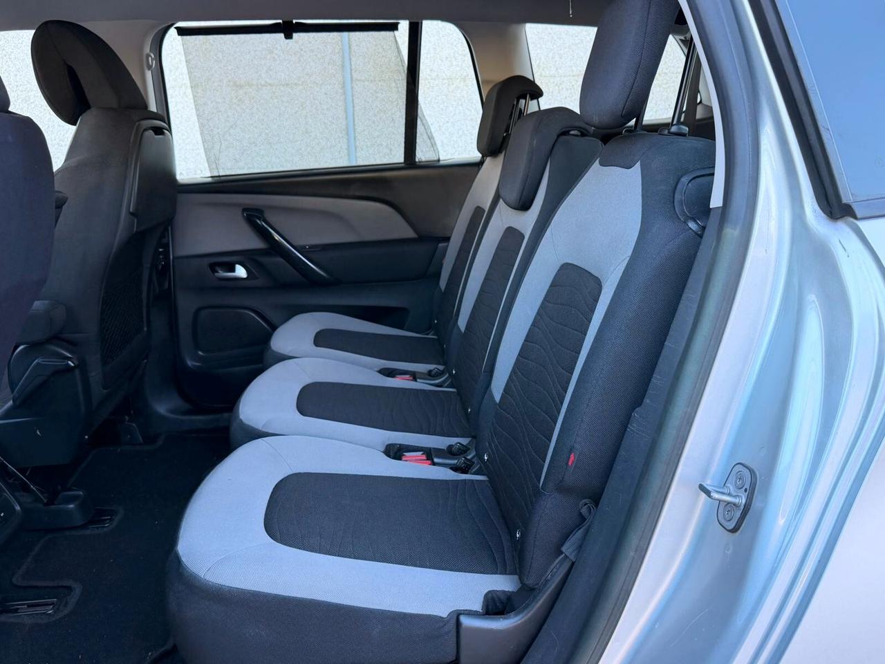 Citroen Grand C4 Picasso 1.6 7 POSTI
