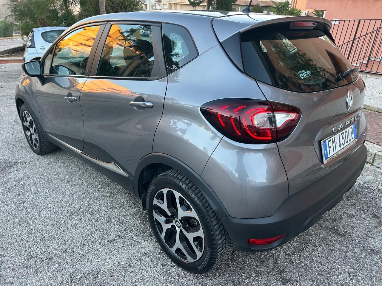 Renault Captur dCi 110 cv pari al nuovo !!!!
