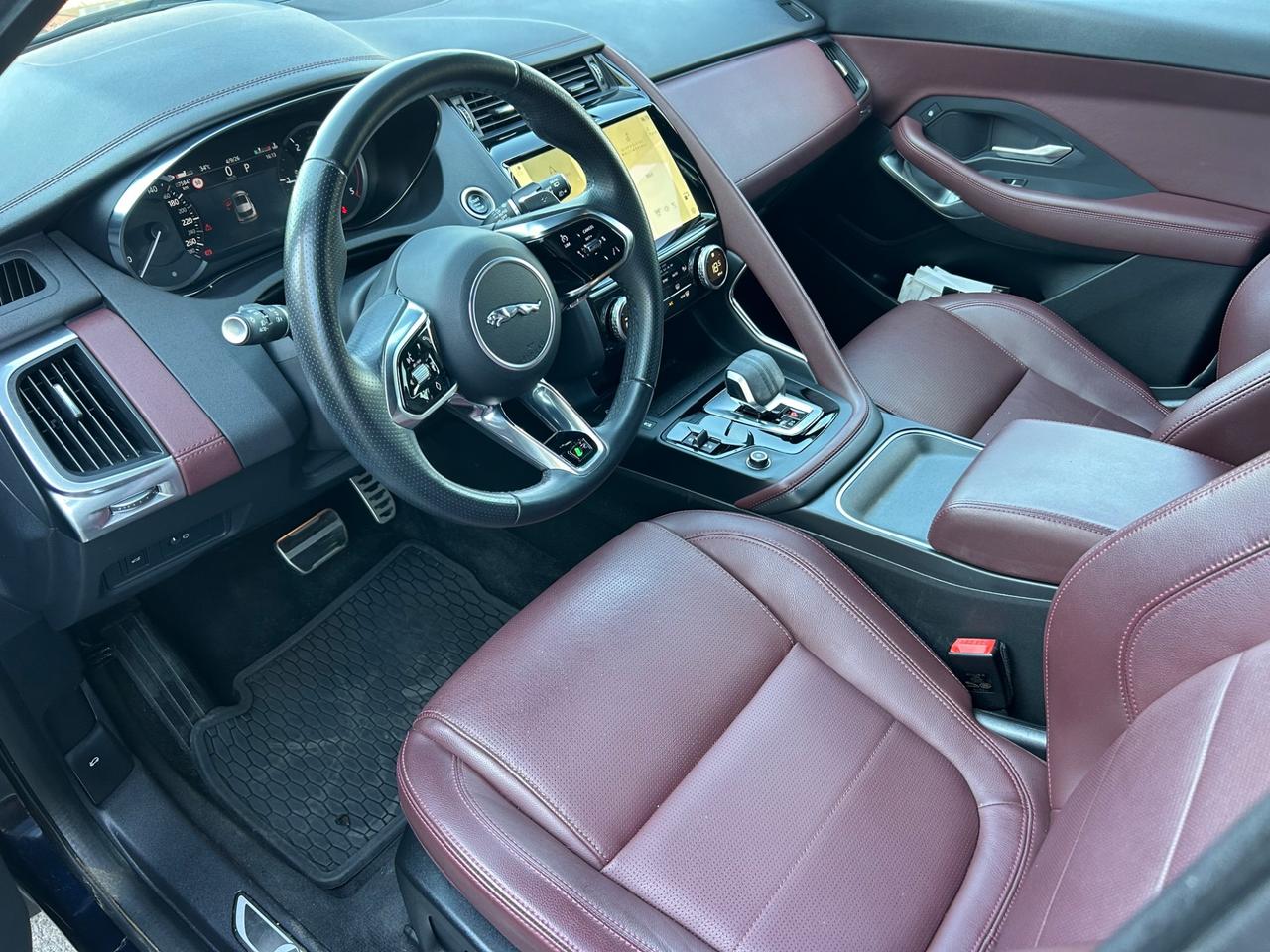 Jaguar E-Pace 2.0D I4 163 CV AWD Auto R-Dynamic SE