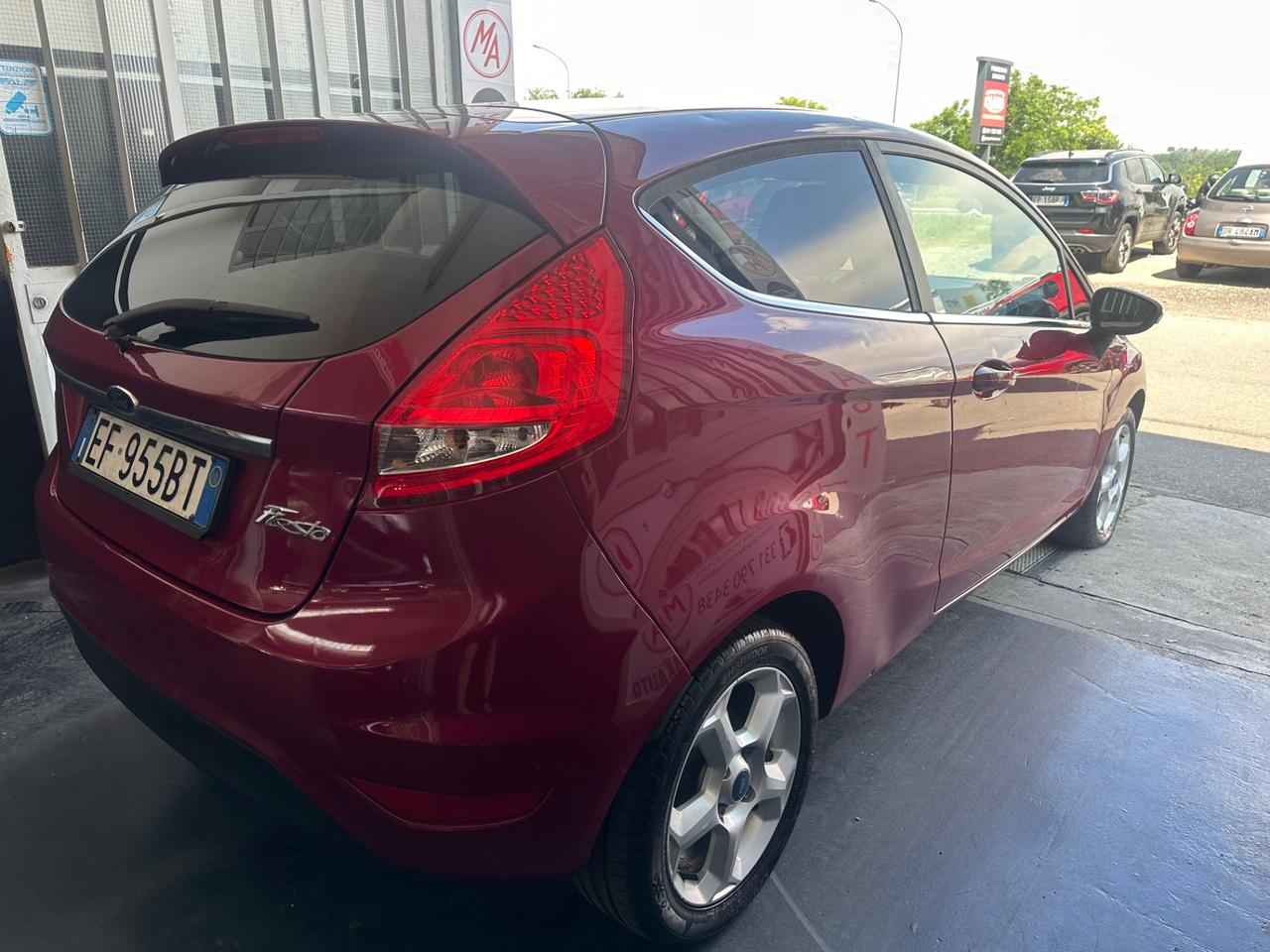 Ford Fiesta 1.4 TDCi 70CV 3 porte Titanium
