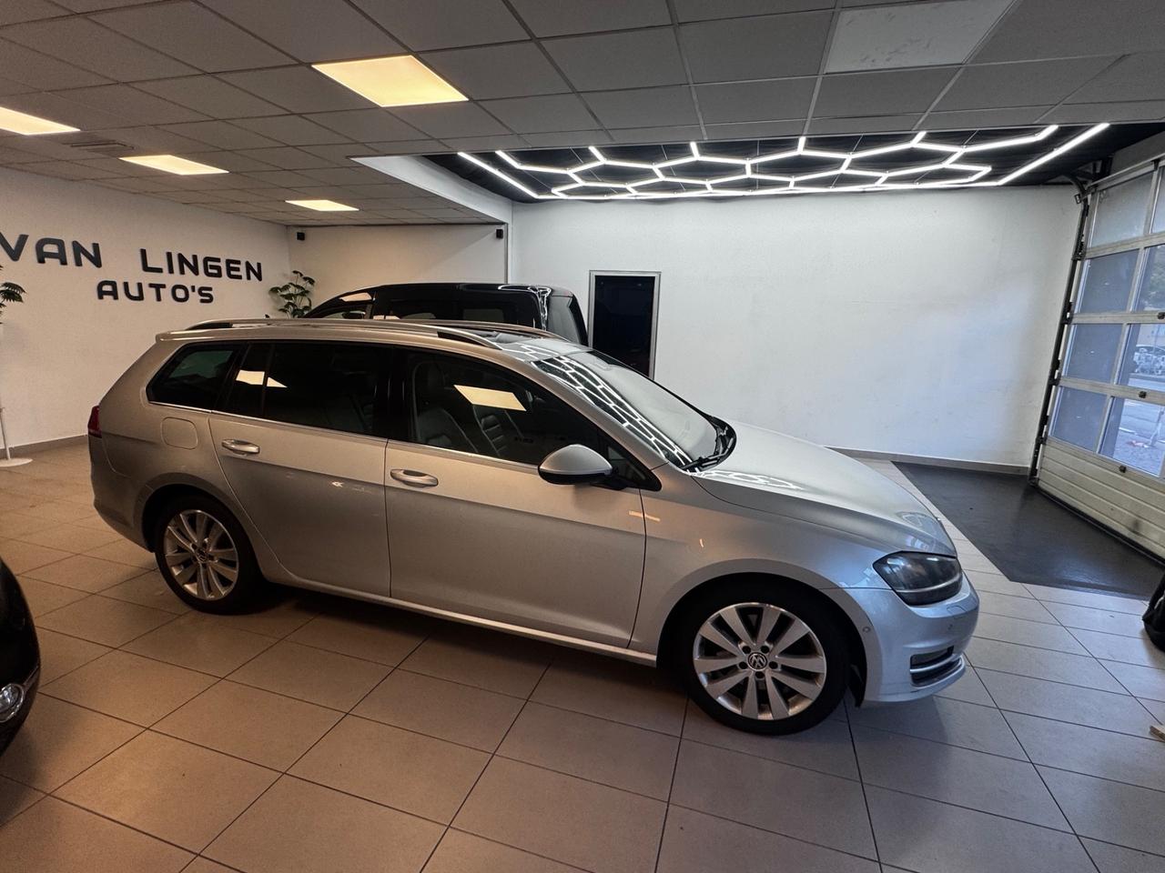 Volkswagen Golf Variant 2.0 TDI DPF DSG Highline