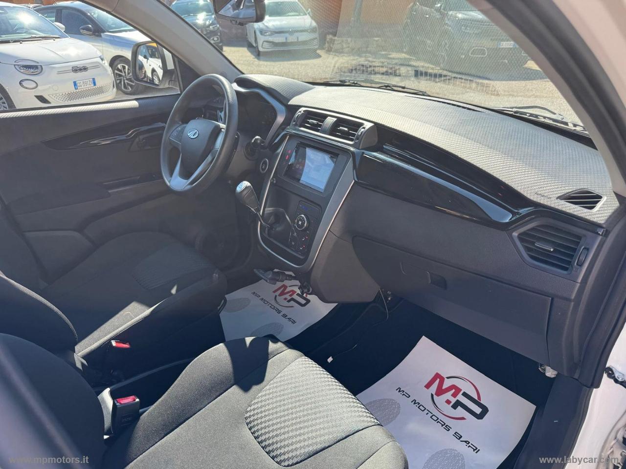 MAHINDRA KUV100 1.2 VVT K8
