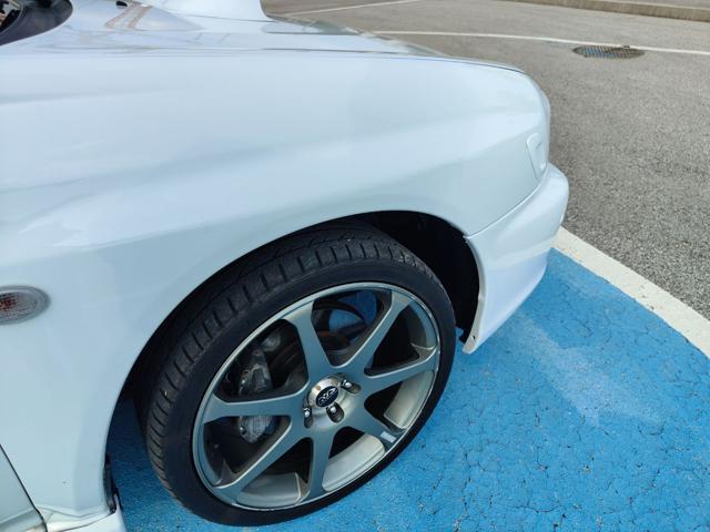 SUBARU Impreza 2.0 Turbo 4x4 WRX