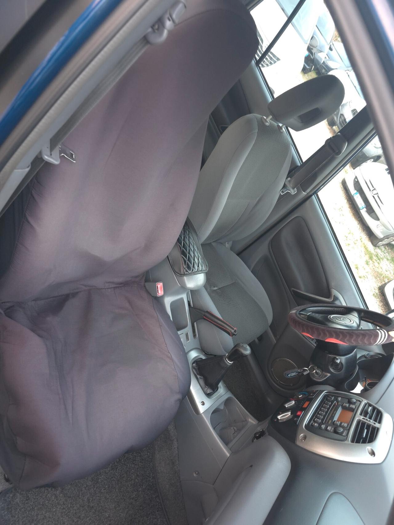 Toyota RAV 4 RAV4 2.0 Tdi D-4D cat 5 porte Sol