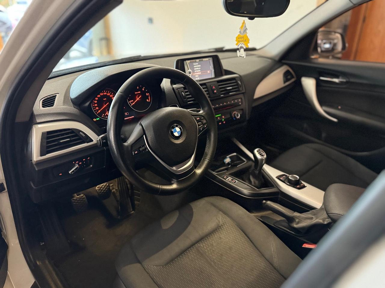 Bmw 116 116d 5p. Sport