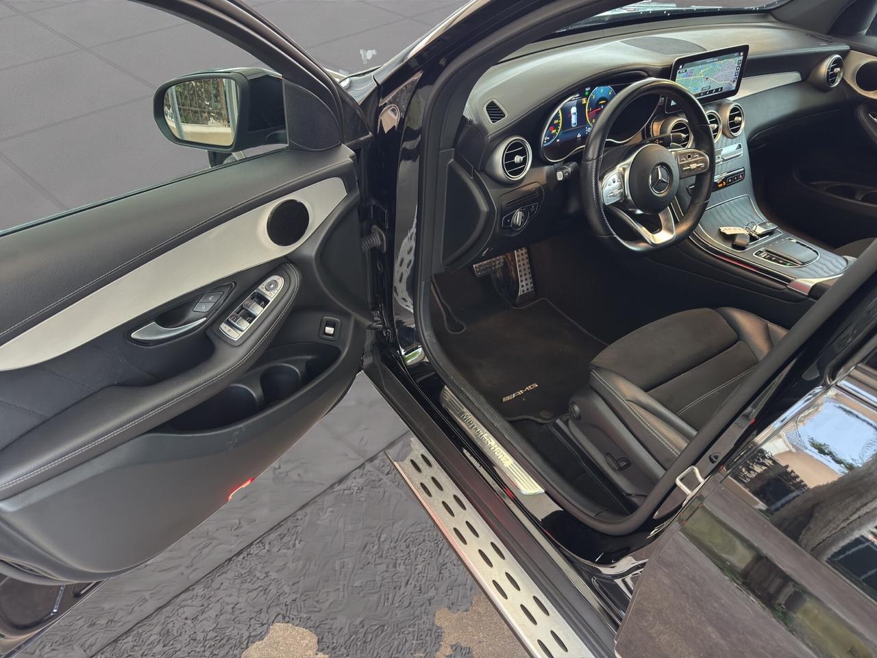 MERCEDES-BENZ GLC 220 d 4MATIC COUPE PREMIUM PLUS / TETTO