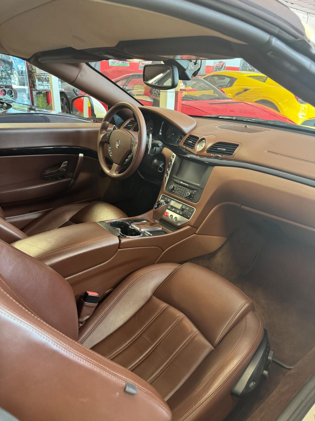 Maserati GranCabrio 4.7 V8 PERMUTE