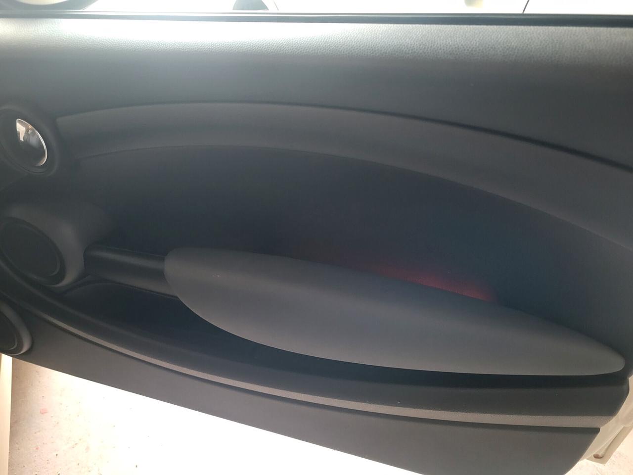 Mini 1.4 16V One Pepper