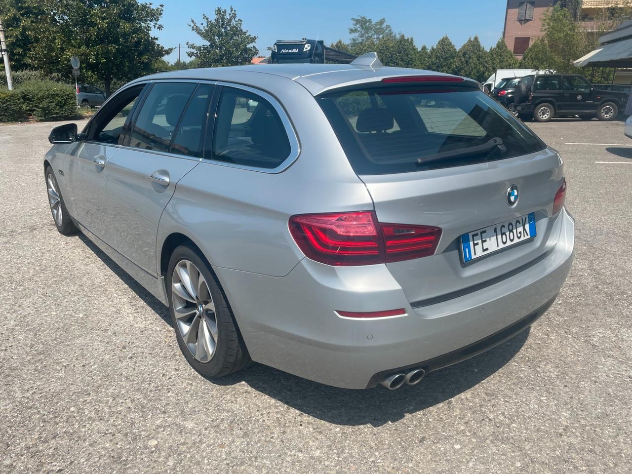 Bmw 520 d xDrive Touring Luxury aut. TETTO APRIBILE