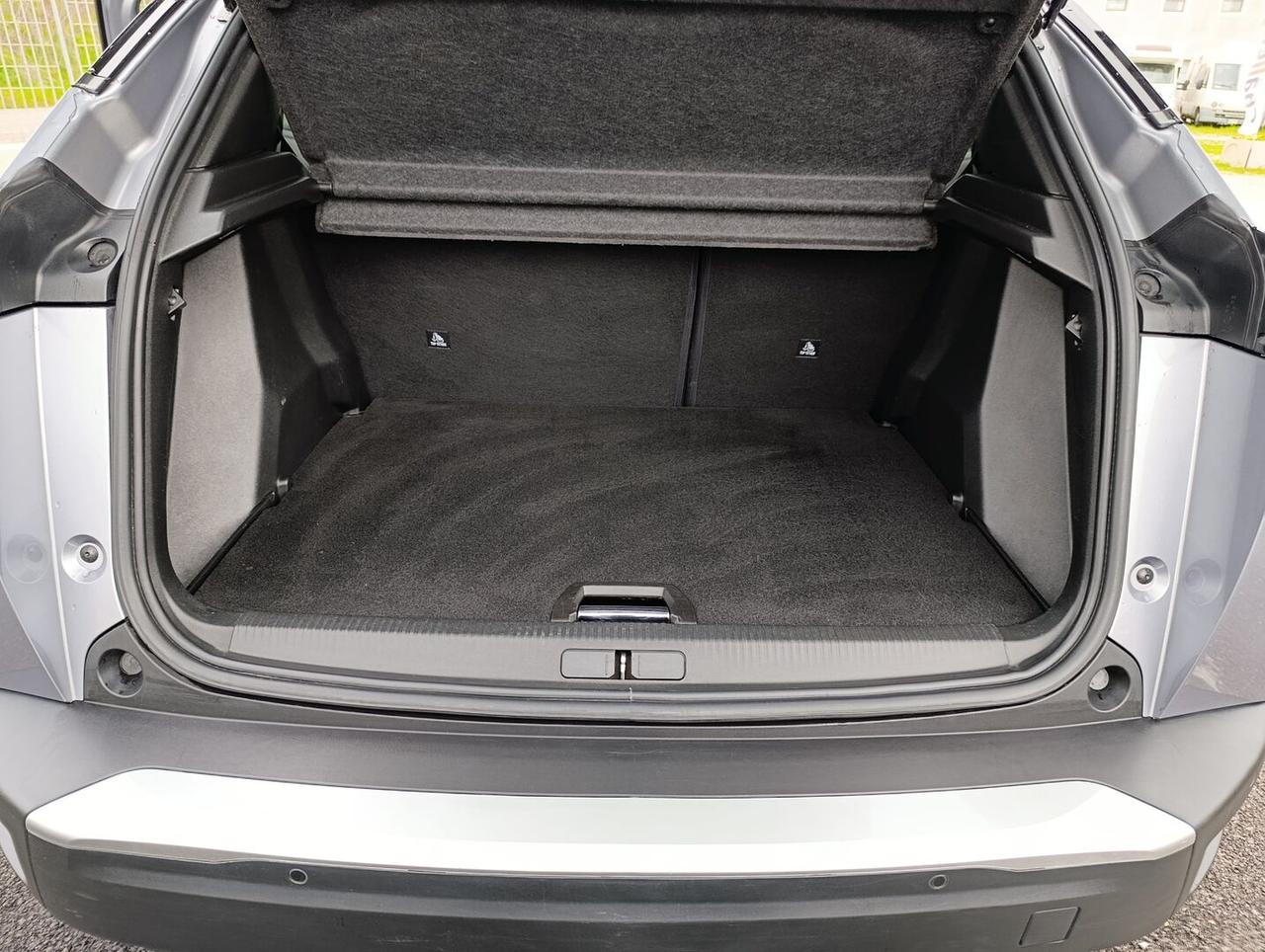 Peugeot 2008 1.5 bluehdi Allure Pack s&s 130cv eat8