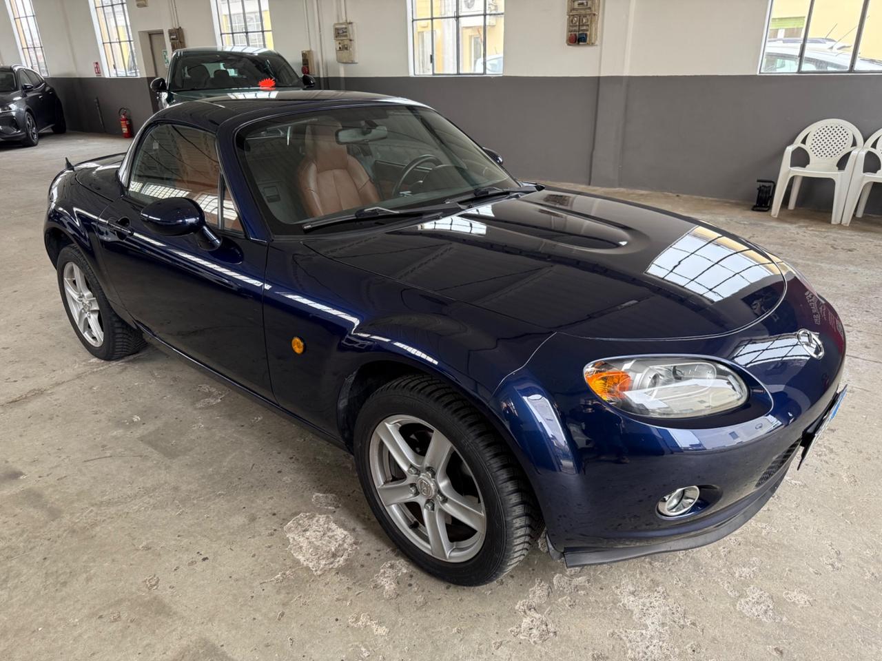 Mazda MX-5 Roadster Coupé 1.8L Fire