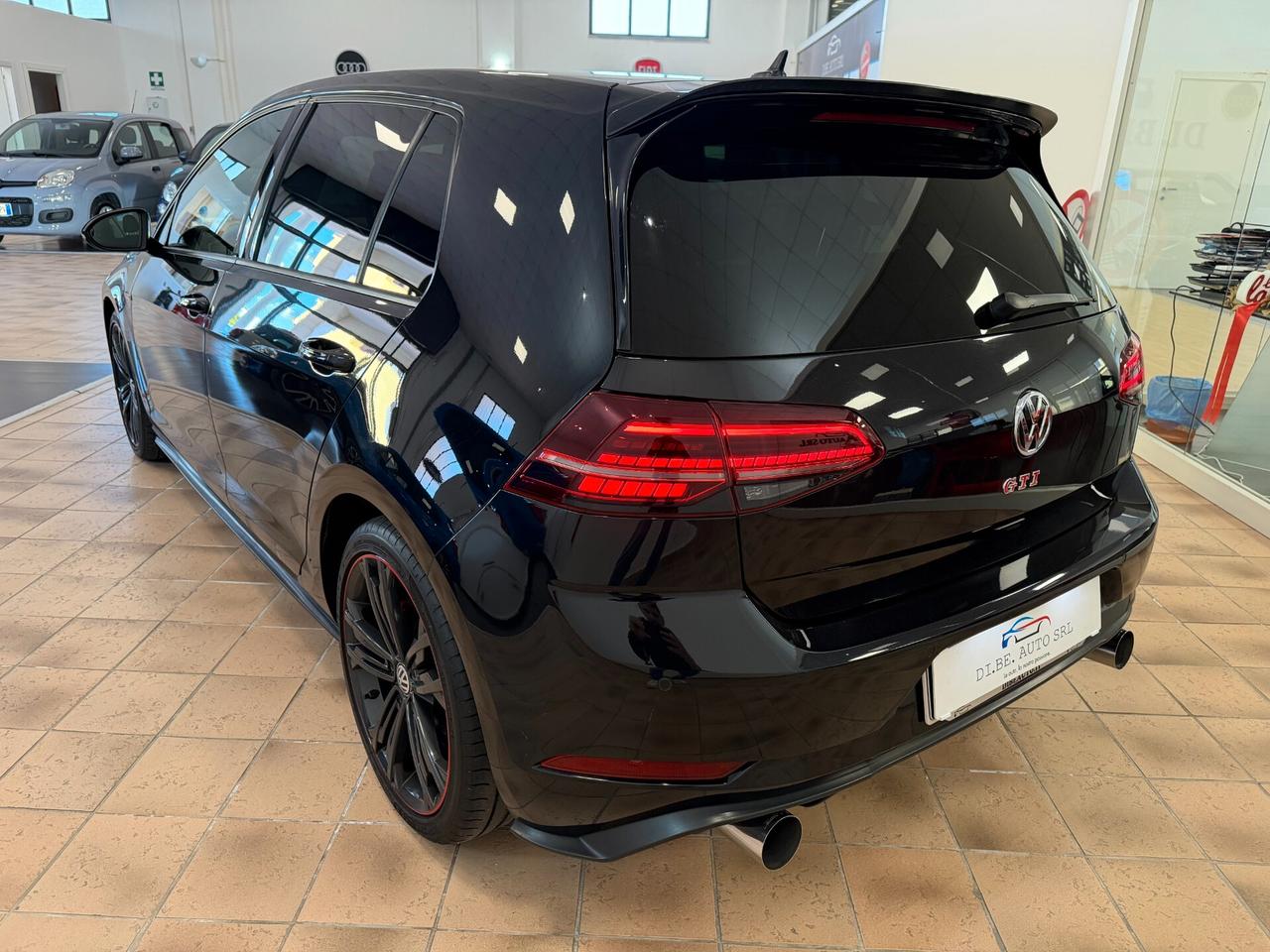 Volkswagen Golf GTI Performance 2.0 TSI 245 CV