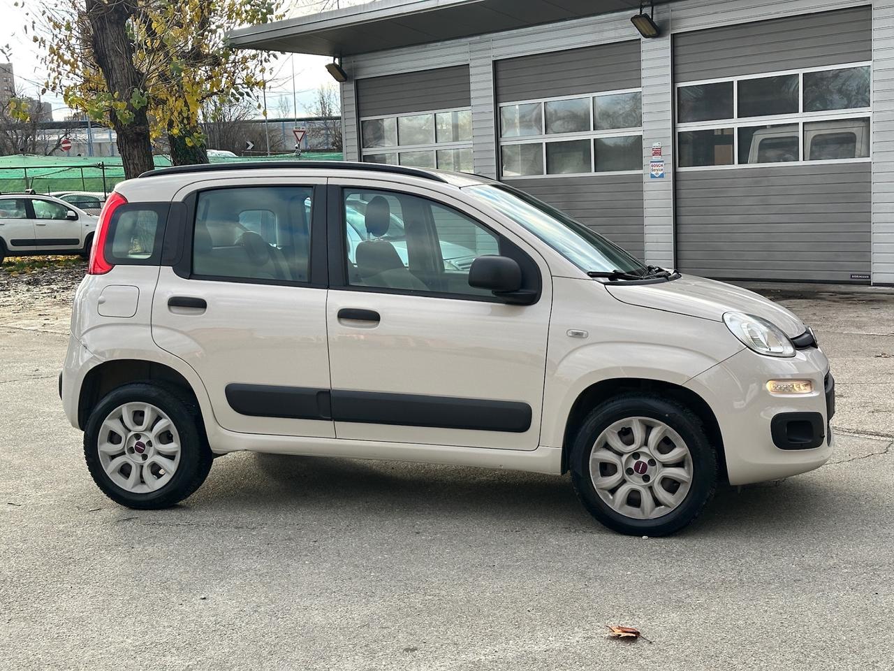 Fiat Panda 0.9 TwinAir Turbo Natural Power Lounge