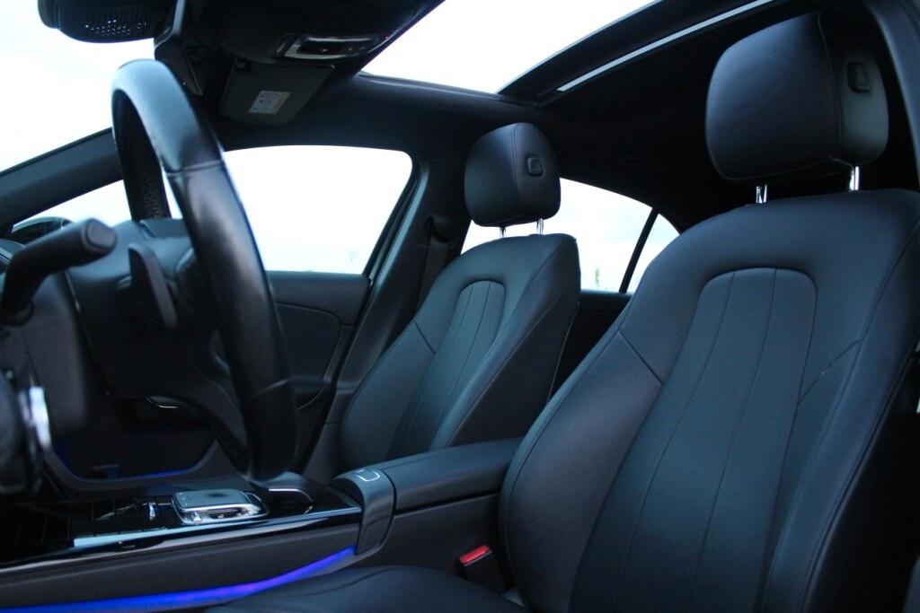 MERCEDES Classe A 180 d Aut. *Tetto *Luci Ambiente