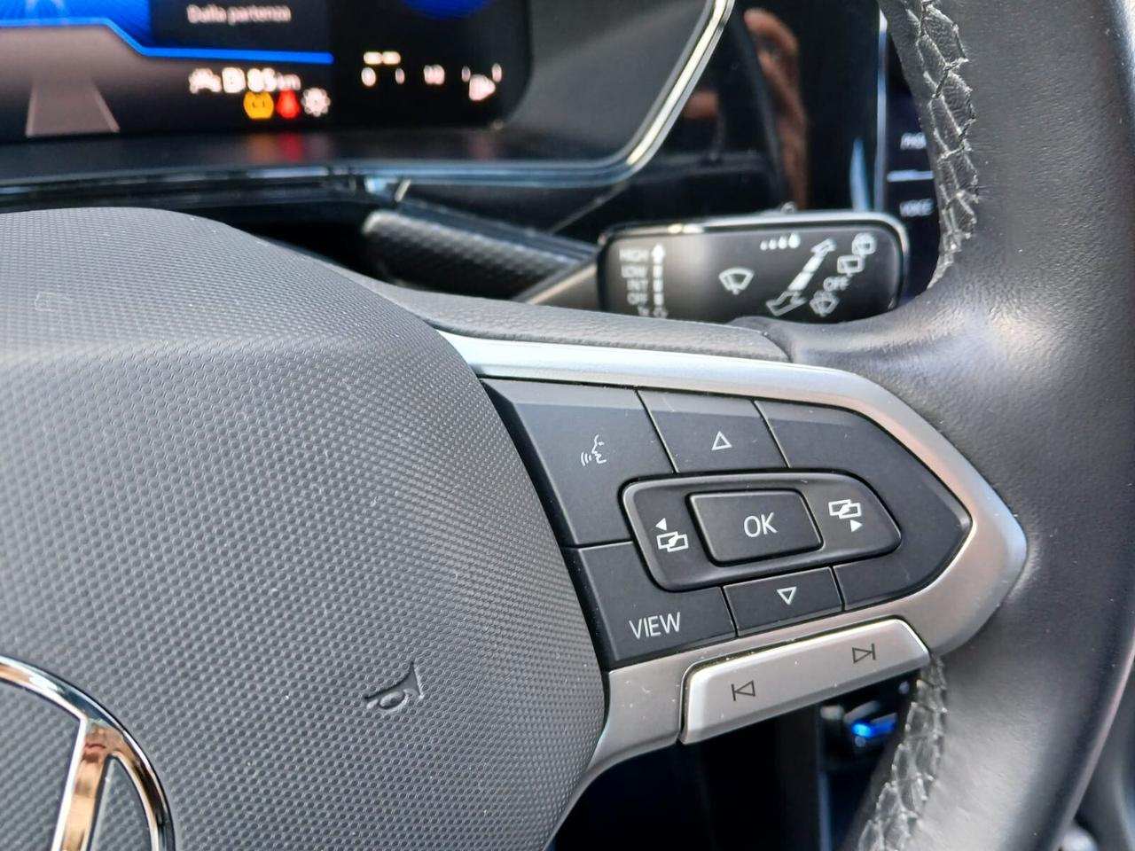 Volkswagen T-Cross 1.0 TSI 110 CV Sport