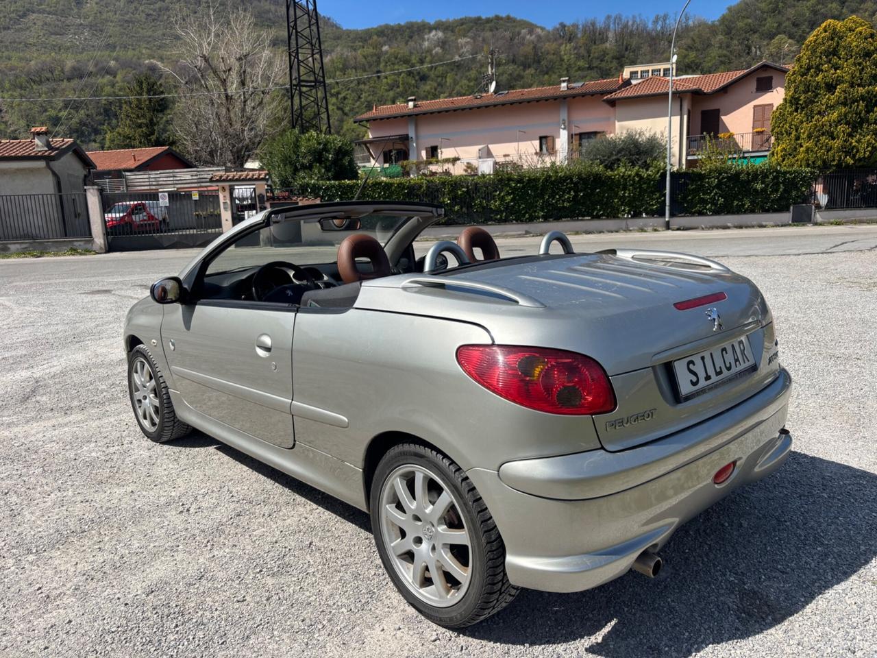Peugeot 206 1.6 16V CC Enfant Terrible Roland Garros