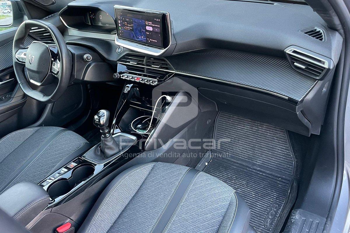 PEUGEOT 2008 PureTech 100 S&S Allure