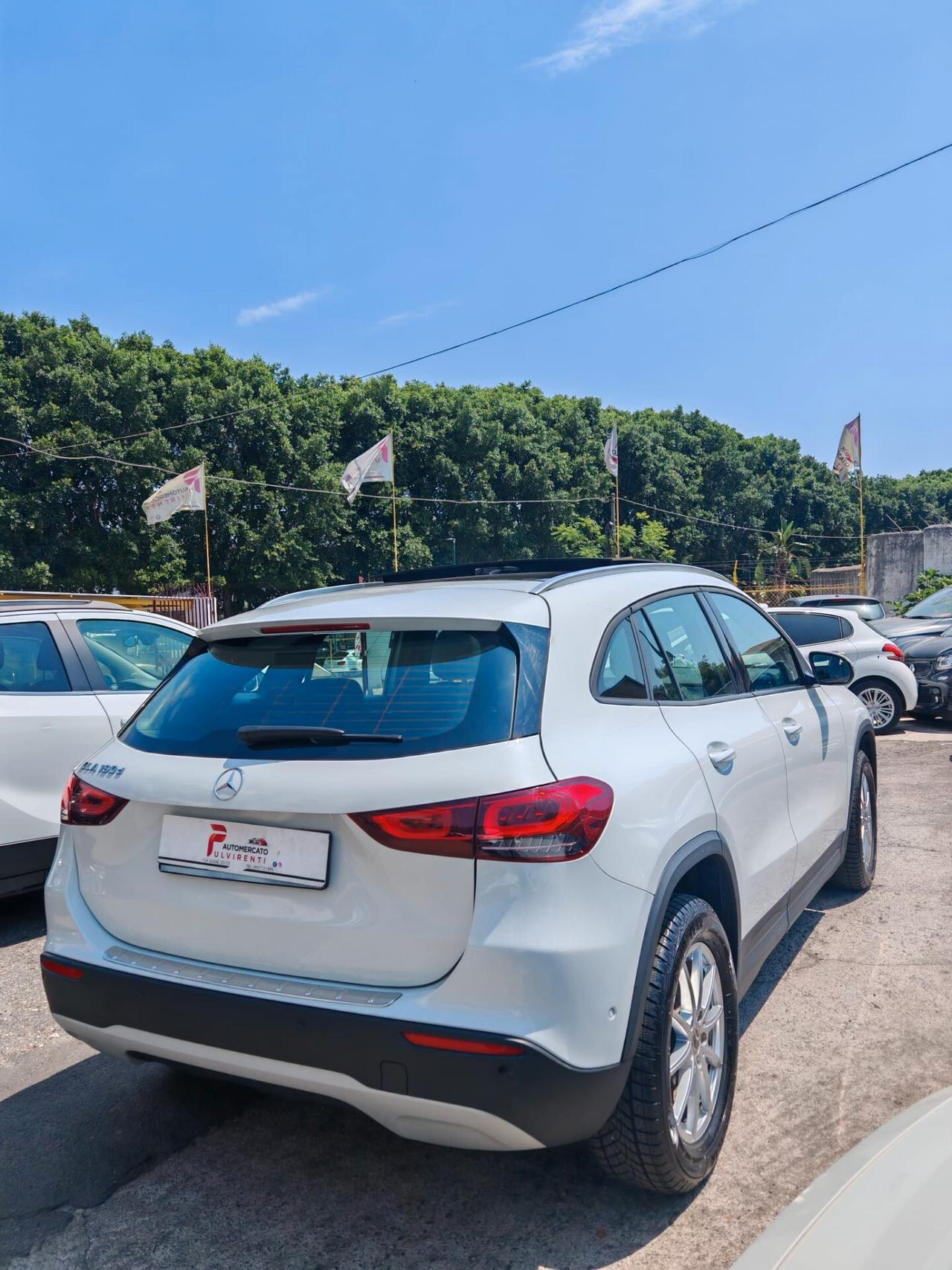 Mercedes-benz GLA 180 GLA 180 d Automatic Tetto apribile