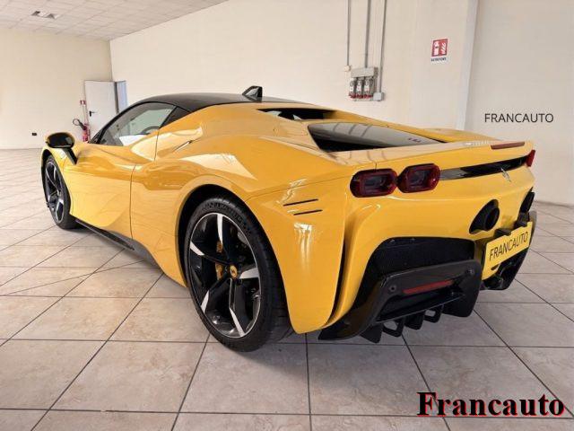 FERRARI SF90 Stradale