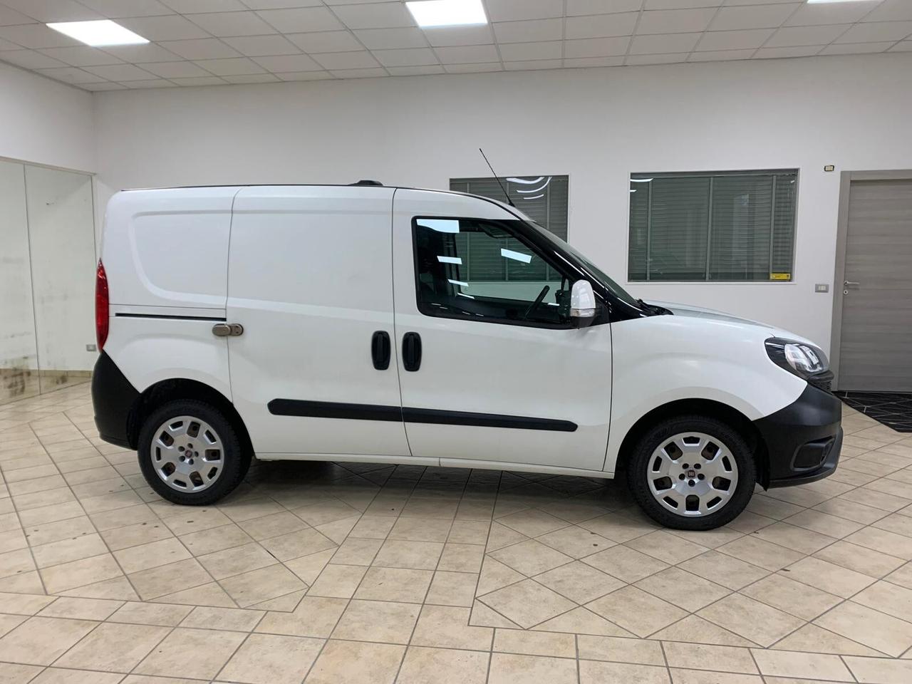 Fiat Doblo Doblò 1.4 T-Jet 16V Natural Power *ATTREZZATO + 220 V*