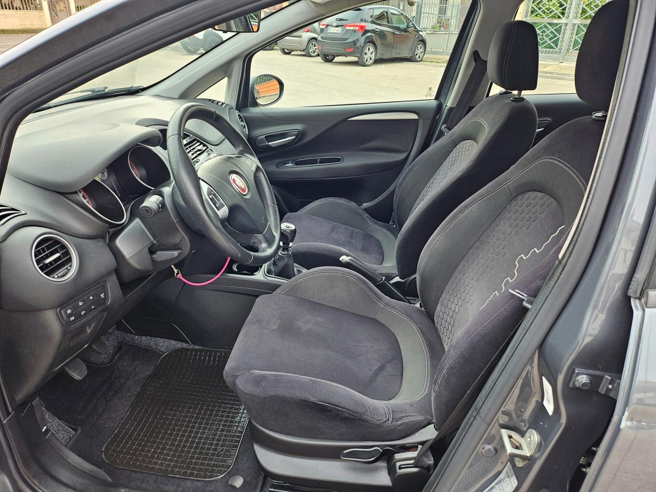 Fiat Nuova Punto 5pt. 1.4 Benzina/Metano 77cv (57kw)