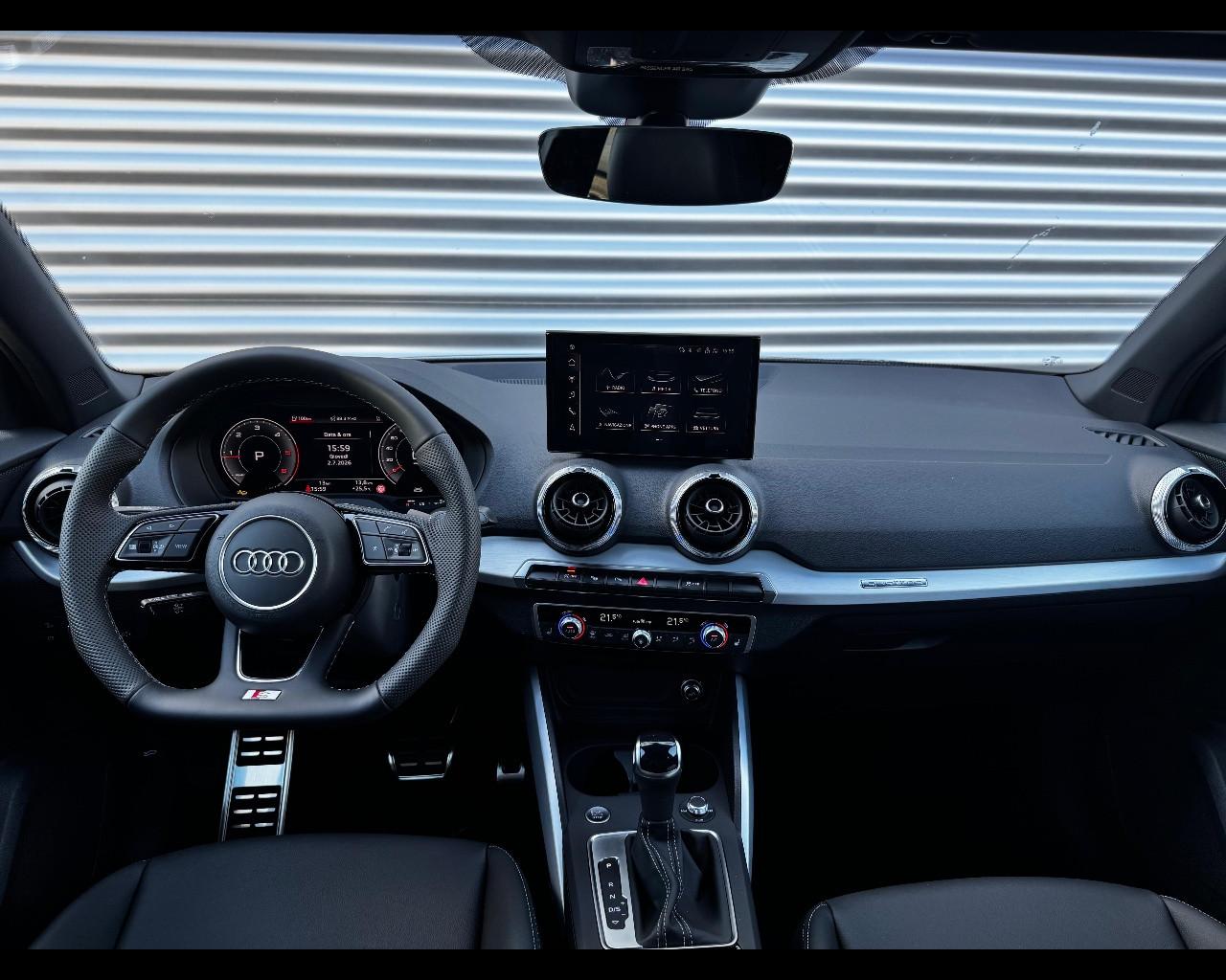 AUDI Q2 35 TDI S-TRONIC QUATTRO IDENTITY BLACK