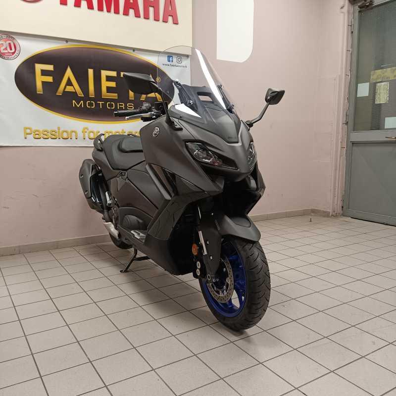 Yamaha T-Max 560 - 2024