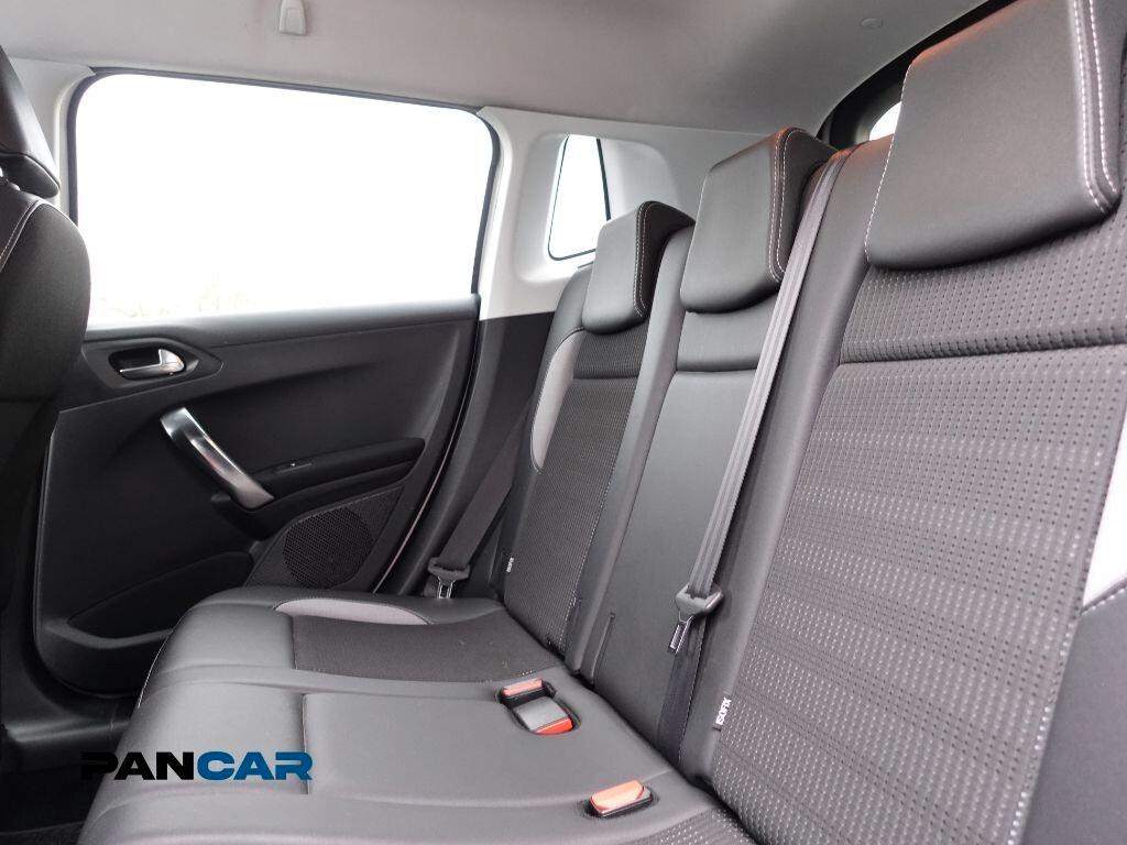 Peugeot 2008 BlueHDi 100 Allure