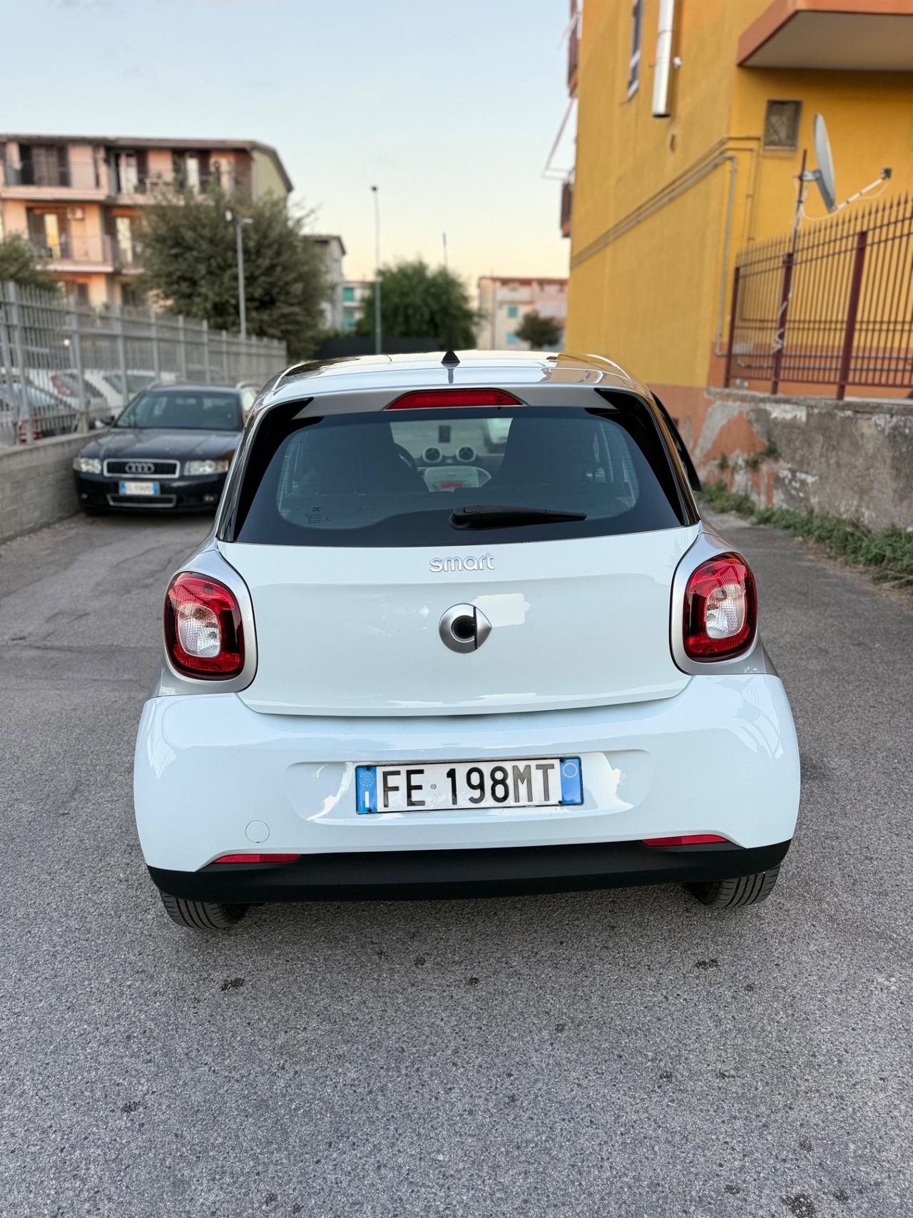 Smart ForFour 70 1.0 Prime