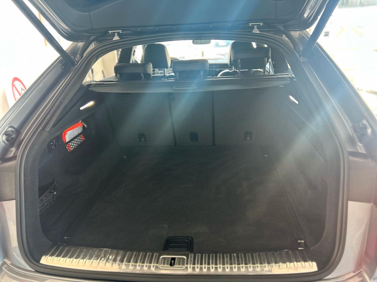 Audi Q8 50 TDI 286 CV quattro S LINE 2019