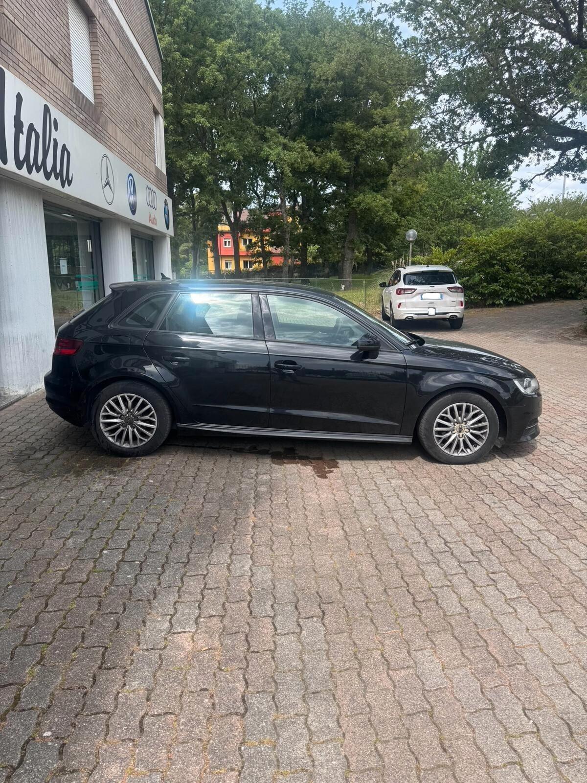 AUDI A3 1.6 TDI 110CV 2016
