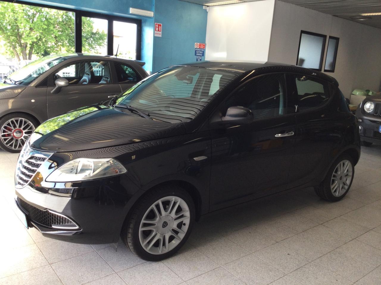 Lancia Ypsilon 1.3 MJT 16V 95 CV 5 porte S&S Platinum